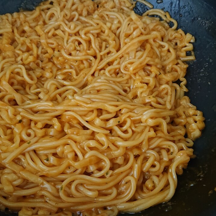 ピリ辛キムチ焼きそば